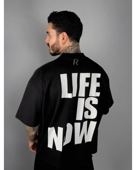 BOX - T-shirt - Life is Now