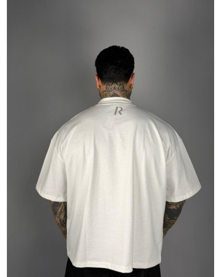 BOX - T-shirt - God is Good
